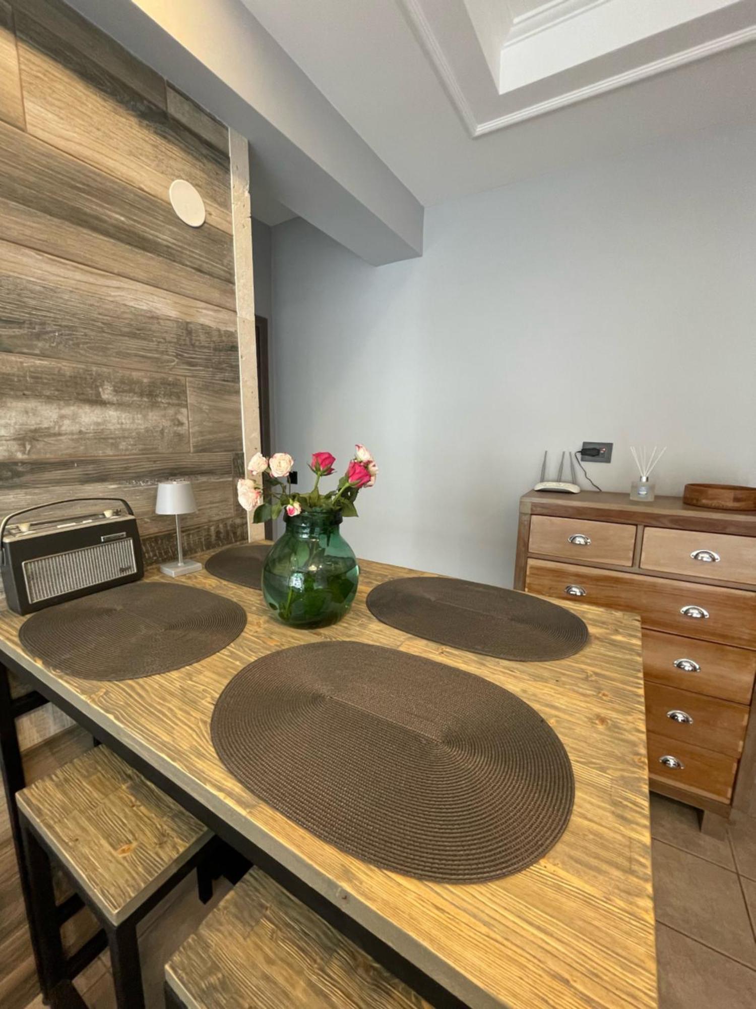 Appartamento Business Flat Stavroupoli Salonicco Esterno foto